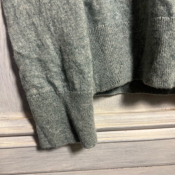 Quince Light Green Heather Mongolian Cashmere Crewneck Sweater Soft Cozy - Picture 4 of 8